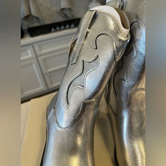 Women’s vegan leather silver western cowboy boots glitter side zipper brand new - Picture 3 of 6